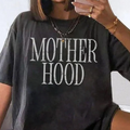 MINIMALIST MOTHERHOOD DESGIN